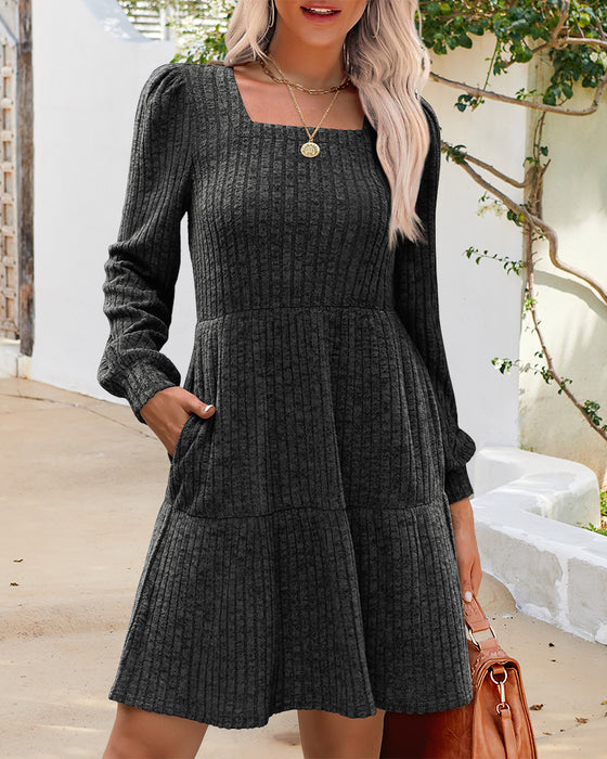 🍂2025 Herbst Neue Kollektion⏰ Damenkleid mit Quadrat-Ausschnitt, Laternenärmeln und Rippstruktur