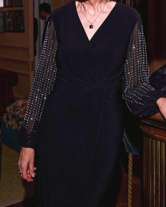 Kleid V-Ausschnitt Langarm Tailliert Midi