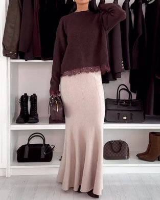 Pullover mit Spitzenpanel und Rundhalsausschnitt