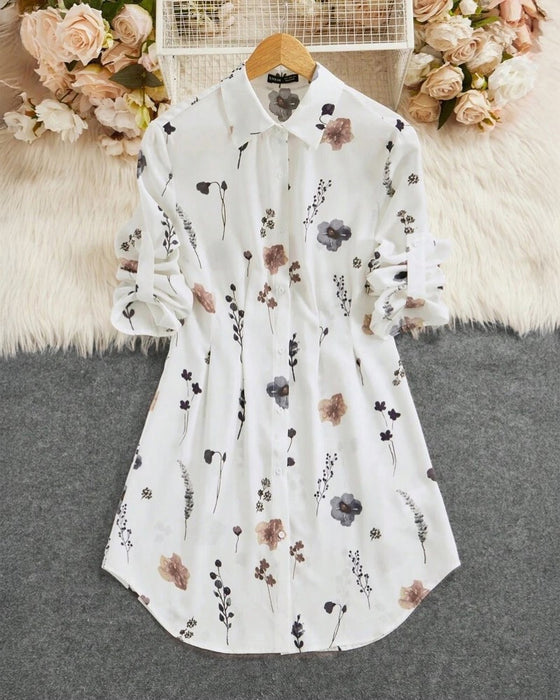 Kleid modisch Druck figurbetont