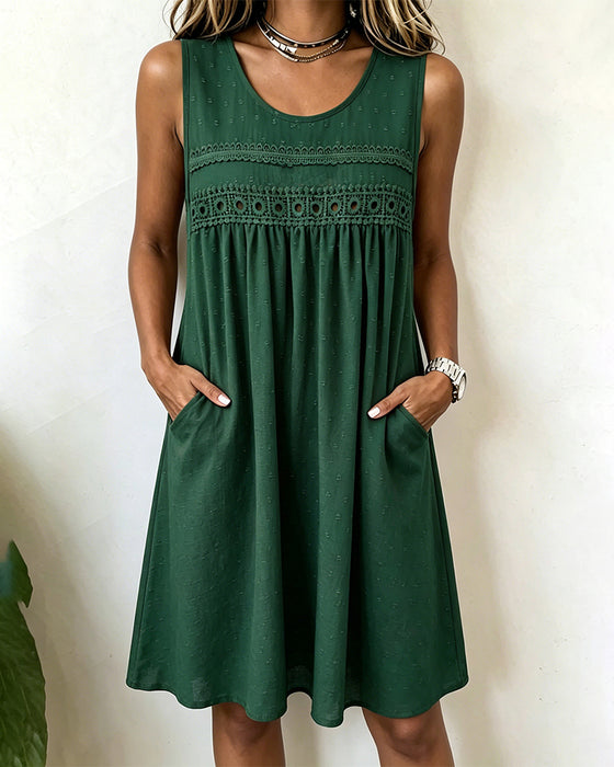 Kleid Ausschnitt Spitze Ärmellos