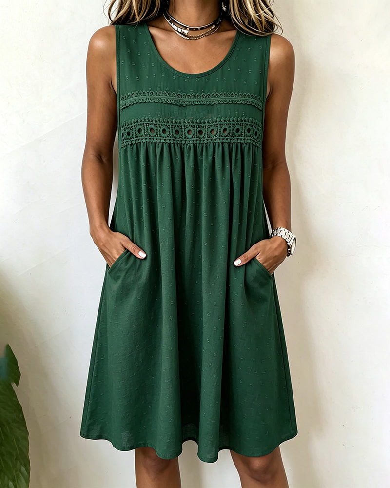 Kleid Ausschnitt Spitze Ärmellos