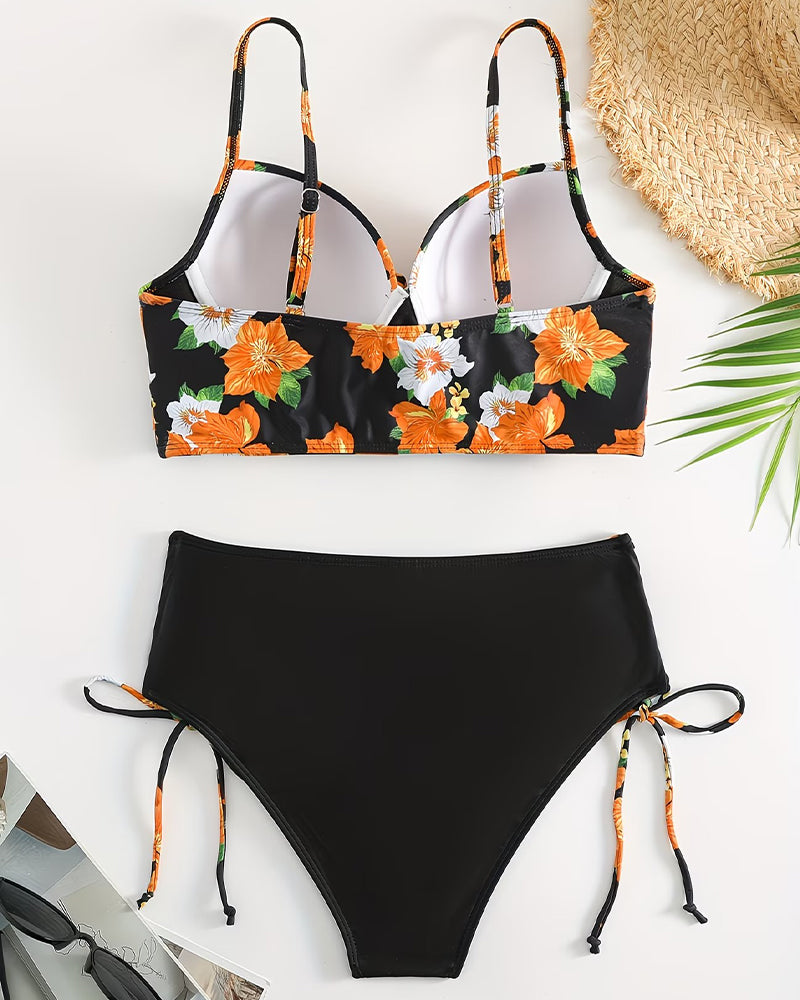 Bikini Farbblock Blumenmuster Geraffte Bindung