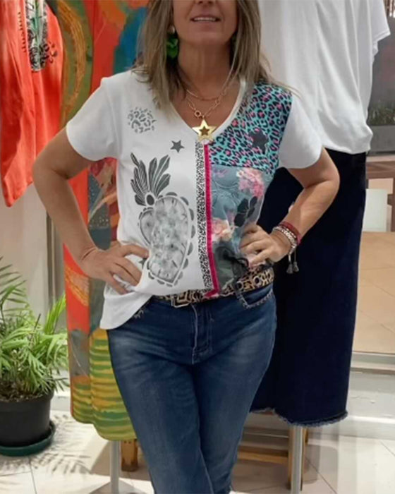 T-Shirt V-Ausschnitt Kontrastdruck