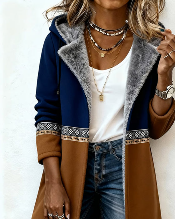 Modischer langärmliger Mantel mit Kapuze