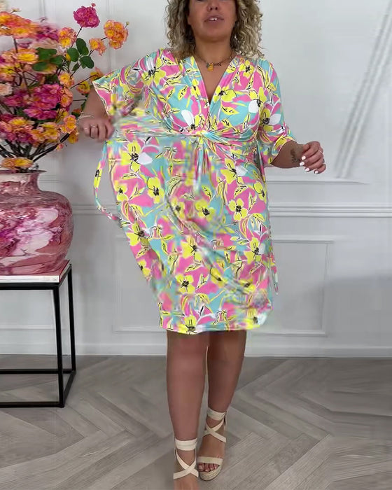 Kleid Farbblock Blumig Drehung Urlaub