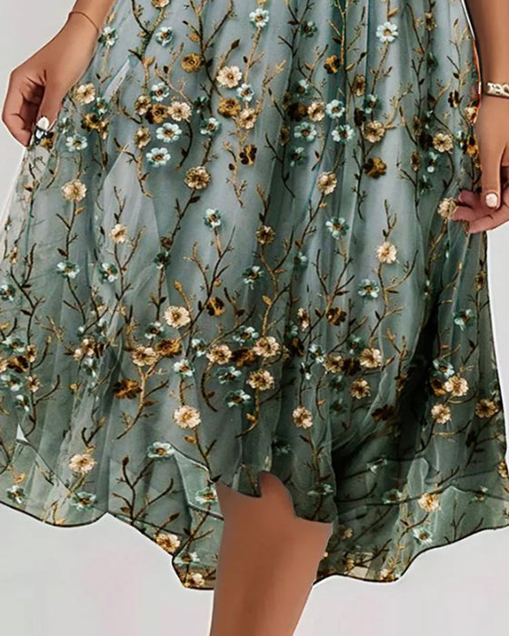 Kleid V-Ausschnitt Blumig Kreuz Hohe Taille Sheer