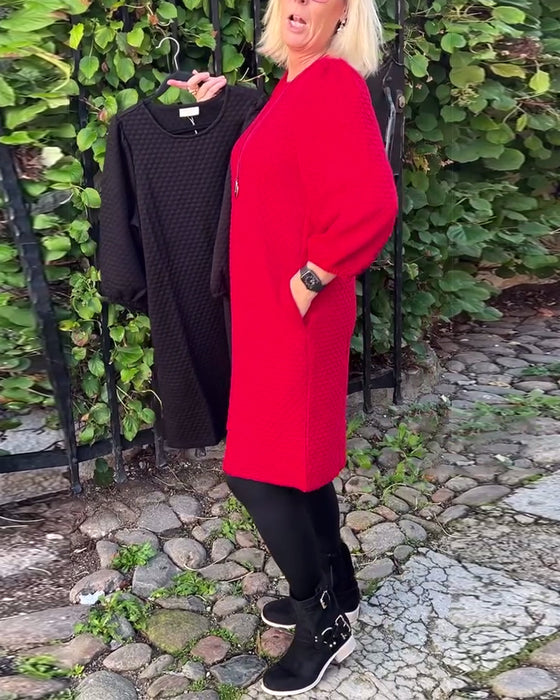 Lässiges Kleid in Volltonfarbe mit Rundhalsausschnitt