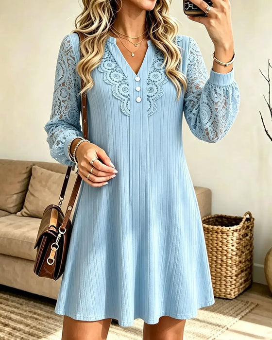 Kleid Spitze Langarm V-Ausschnitt A-Linie
