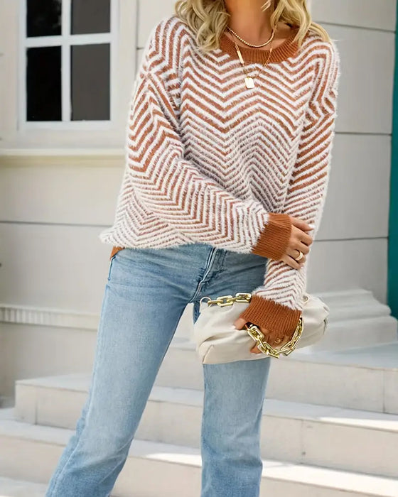 Gestreifter Pullover Mit Rundhalsausschnitt