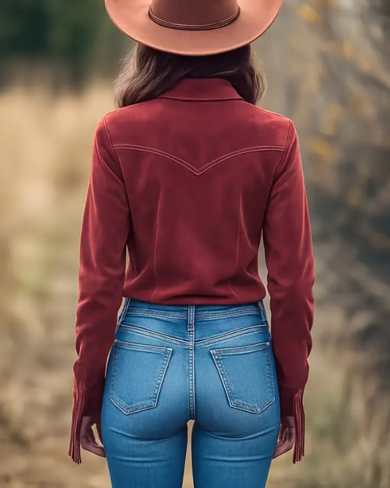 Hemd Mit Lapel-Kragen, Fransen-Tasche Detail Und Modischer Schnitt