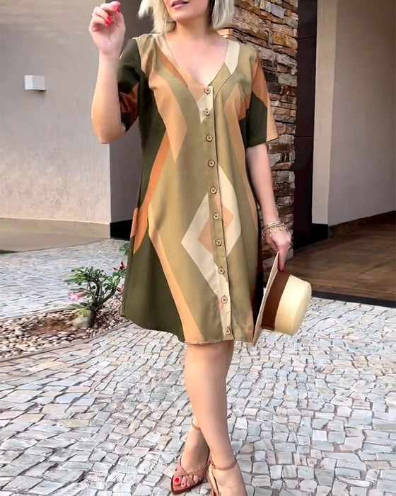 Hemdblusenkleid mit V-Ausschnitt und kurzen Ärmeln