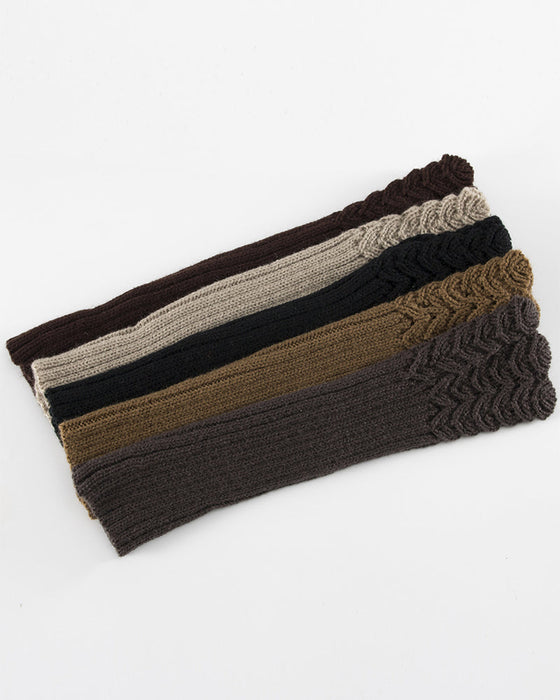 Gestrickte Halbfinger-Handschuhe mit Fischschuppen