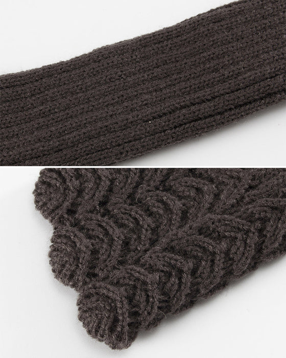Gestrickte Halbfinger-Handschuhe mit Fischschuppen