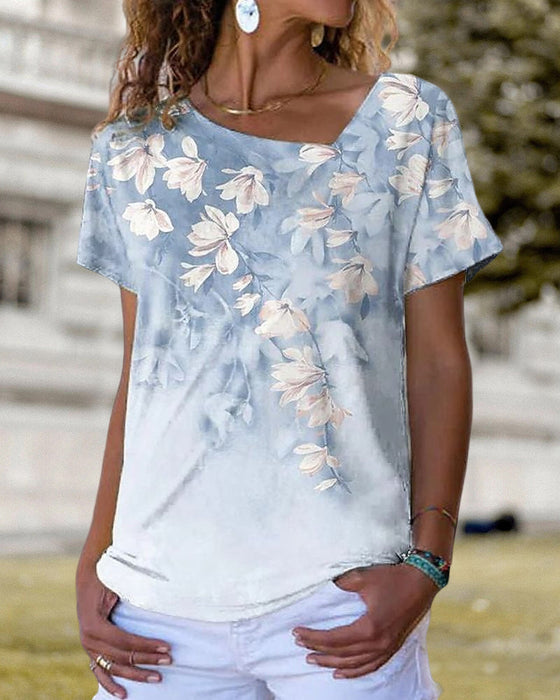T-Shirt mit V-Ausschnitt und Blumendruck