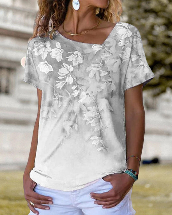 T-Shirt mit V-Ausschnitt und Blumendruck