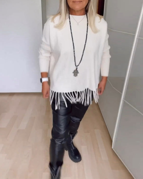 Einfarbiger Freizeitpullover mit Fransen