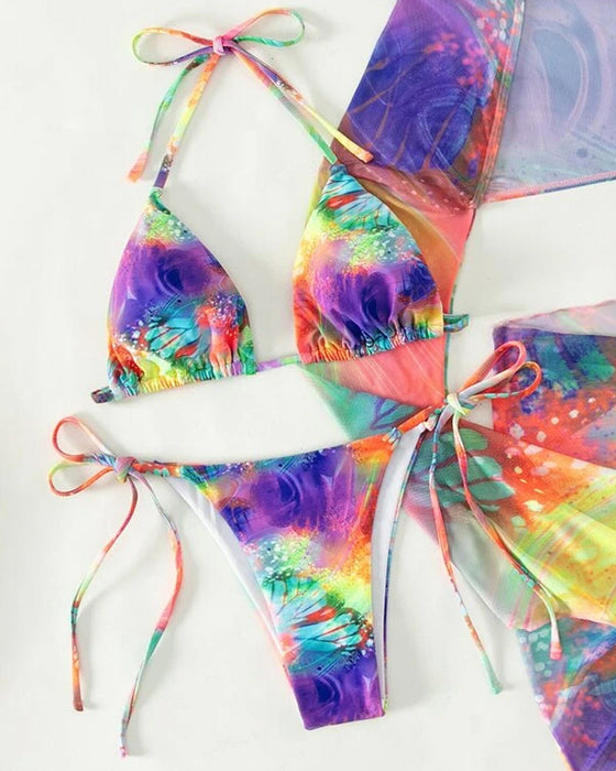 Dreiteiliges mehrfarbiges Batik-Bikini-Set
