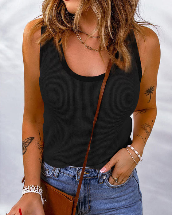 Einfarbiges Tanktop mit U-Ausschnitt