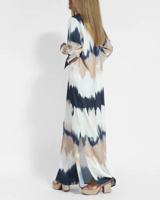Langarmkleid mit V-Ausschnitt