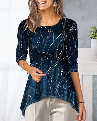 Bedrucktes oberteil mit rundhalsausschnitt und dreiviertelärmeln