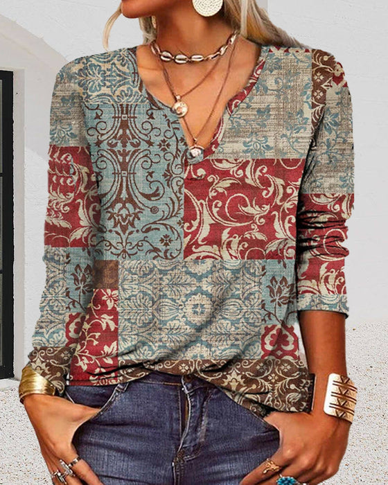 Langarmshirt mit V-Ausschnitt und Aufdruck
