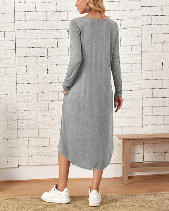 Langärmliges lockeres Kleid mit Taschen