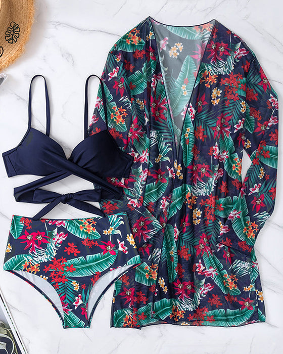 Bikinis und Cover-Ups mit Blumenmuster
