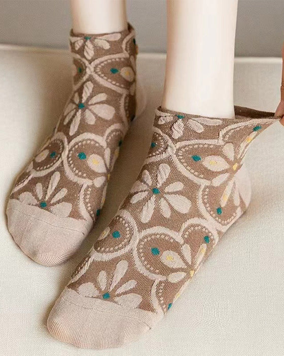 Damensocken aus Baumwolle mit geprägtem Blumenmuster