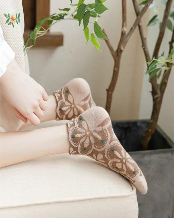 Damensocken aus Baumwolle mit geprägtem Blumenmuster