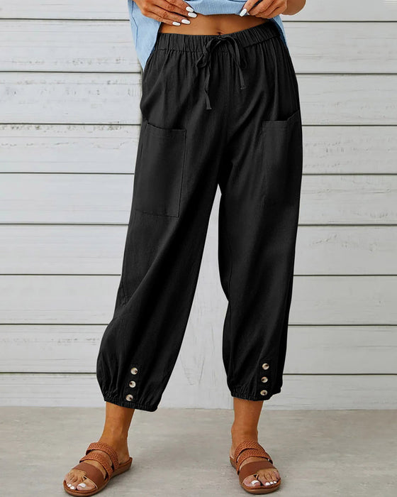 Hose mit neun Punkten und hoher Taille