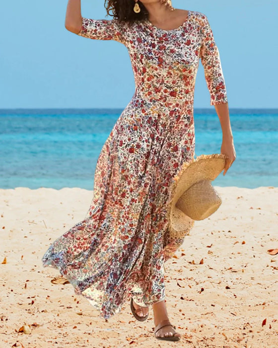 Kleid mit Blumendruck und 3/4-Ärmeln