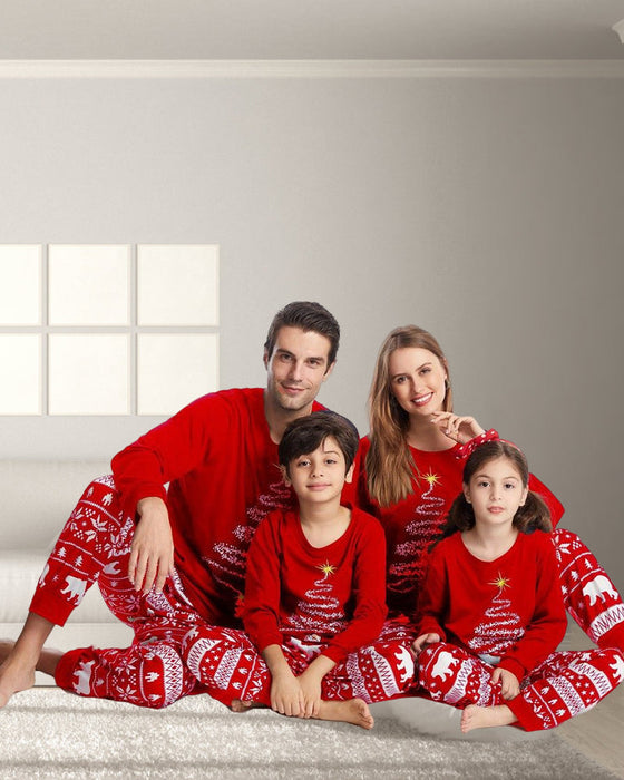 Weihnachts-Familienpyjama mit Weihnachtsbaum-Print
