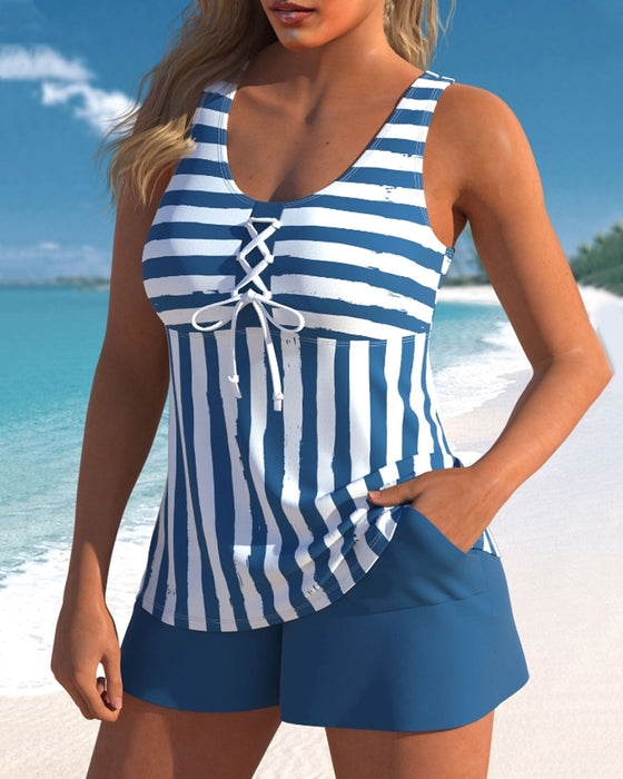 Tankini-Badeanzug mit Streifen und konservativer Passform