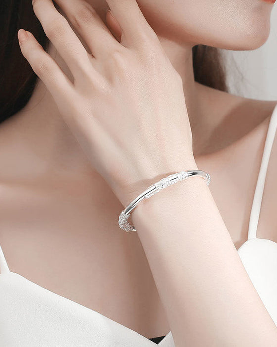 Push-Pull-verstellbares Blumenarmband