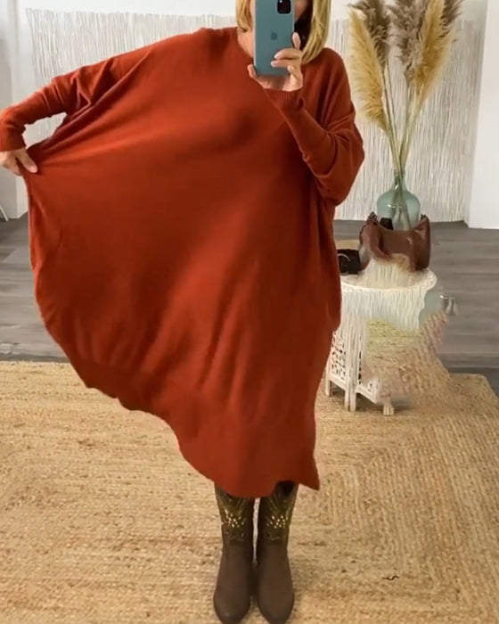 Einfarbiges Pulloverkleid mit Fledermausärmeln