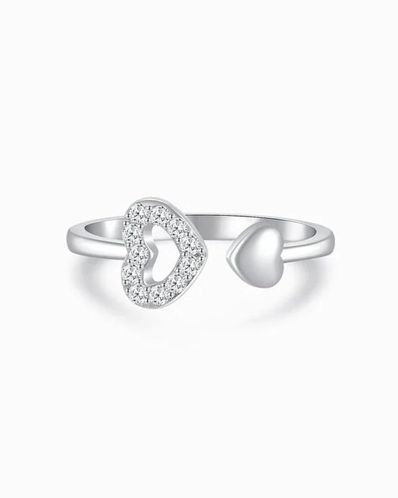 Ring mit doppeltem Herzausschnitt