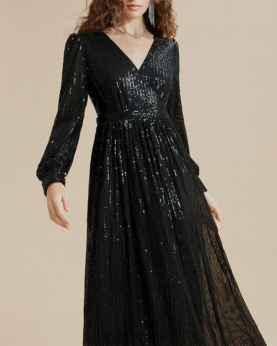 Kleid mit Pailletten und Eleganz